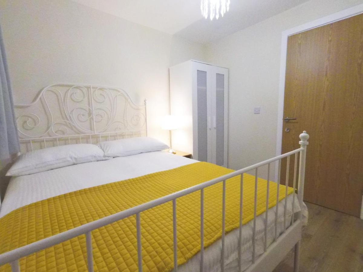 Apple Garden B-5 Apartman London Kültér fotó