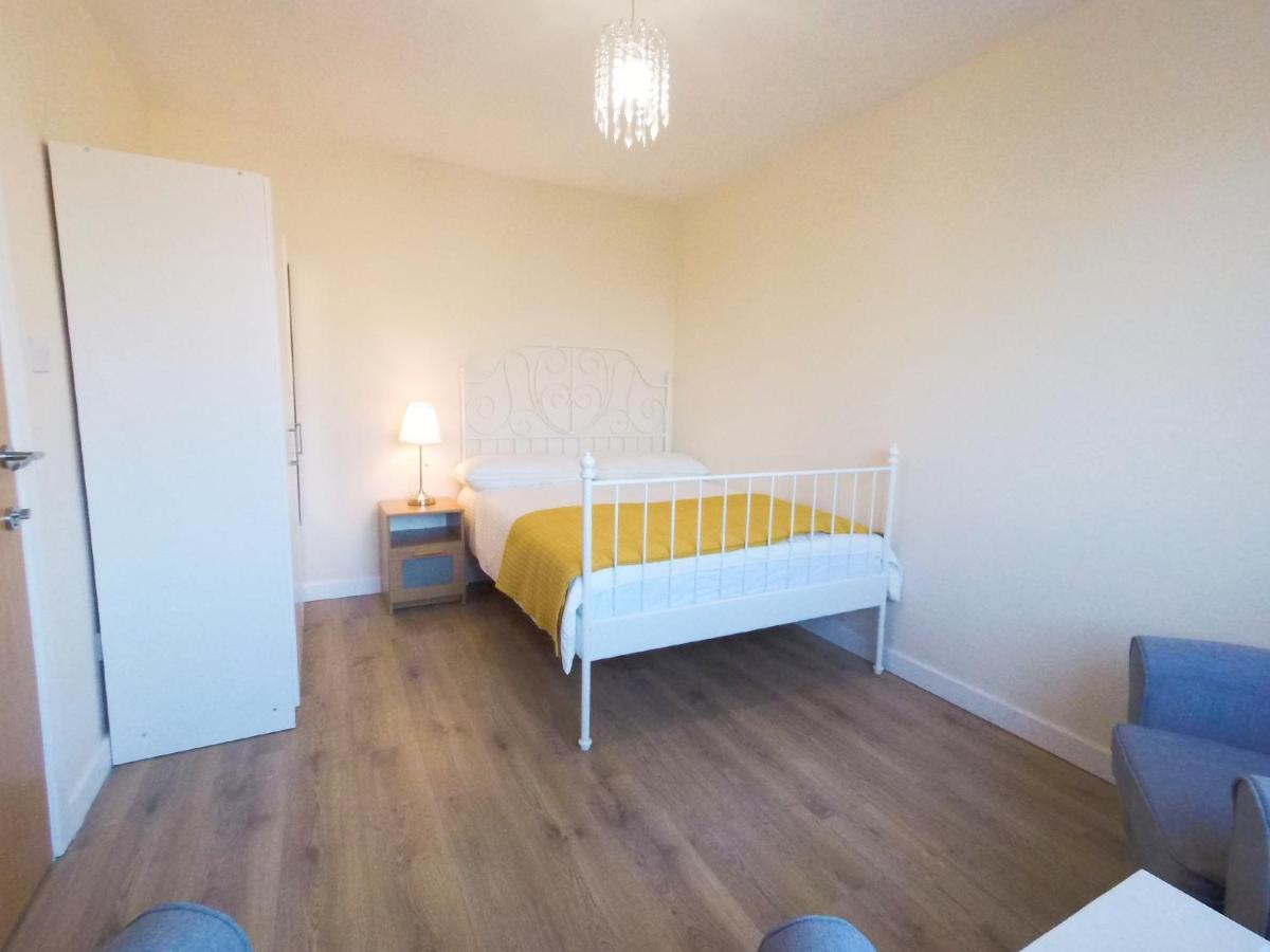 Apple Garden B-5 Apartman London Kültér fotó
