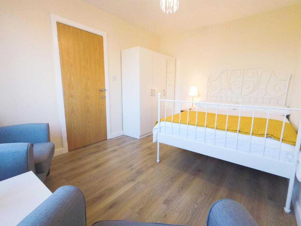 Apple Garden B-5 Apartman London Kültér fotó